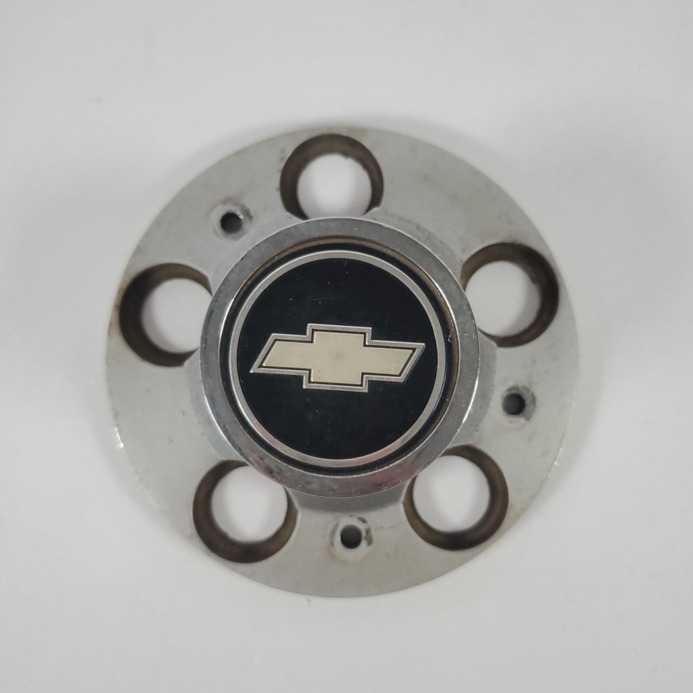 USED OEM Chevy 1976-1995 Silverado C10 5 Lug Metal Center Cap 15649144